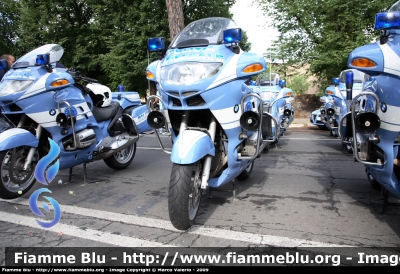 Bmw R850RT II serie
Polizia Di Stato
Polizia Stradale
Parole chiave: Bmw R850RT_IIserie Festa_Della_Repubblica_2009