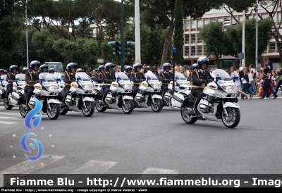 Bmw R850RT II serie
Polizia Municipale Roma
Parole chiave: Bmw R850RT_IIserie PM_Roma Festa_Della_Repubblica_2009