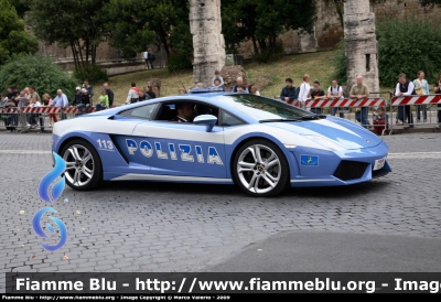 Lamborghini Gallardo II serie
Polizia di Stato
Polizia Stradale
POLIZIA F8743
Parole chiave: Lamborghini Gallardo_IIserie PoliziaF8743 Festa_Della_Repubblica_2009