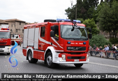 Volvo FL 280 III serie
Vigili del Fuoco
AutoPompaSerbatoio
VF 25396
Parole chiave: Volvo FL_280_IIIserie VF25396 Festa_Della_Repubblica_2009