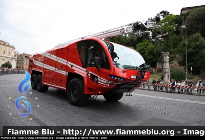 Oshkosh Bai Striker E
Vigili del Fuoco
Antincendio Aeroportuale
VF 25359
Parole chiave: Oshkosh Bai Striker_E VF25359 Festa_Della_Repubblica_2009