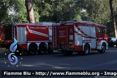 Man TGM 15.250 II serie
Vigili del Fuoco
Comando provinciale di Roma
Allestimento BAI
VF 30015
Parole chiave: Man TGM_15.250_IIserie VF30015 festa_della_repubblica_2022