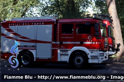 Man TGM 15.250 II serie
Vigili del Fuoco
Comando provinciale di Roma
Allestimento BAI
VF 30015
Parole chiave: Man TGM_15.250_IIserie VF30015 festa_della_repubblica_2022