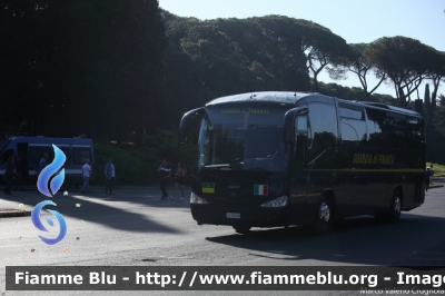 Scania Irizar New Century 12.35
Guardia di Finanza
GdiF 505 BH
Parole chiave: Scania_Irizar New_Century_12.35 GdiF505BH festa_della_repubblica_2022