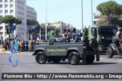 Land Rover Defender 90
Guardia di Finanza
GdiF 577 AV
Parole chiave: Land_Rover Defender_90 GdiF577AV festa_della_repubblica_2022