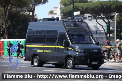 Iveco Daily VI serie restyle
Guardia di Finanza
Automezzo Blindato per Ordine Pubblico
Allestimento Sperotto
Decorazione Grafica Artlantis
GdiF 525 BP
Parole chiave: Iveco Daily_VIserie_restyle GdiF525BP festa_della_repubblica_2022