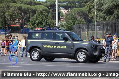 Land Rover Defender 110 II serie
Guardia di Finanza
Soccorso Alpino
Allestimento Elevox
GdiF 553 BQ
Parole chiave: Land_Rover Defender_110_IIserie GdiF553BQ festa_della_repubblica_2022