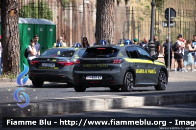 Peugeot e-208
Guardia di Finanza
Allestimento Focaccia
GdiF 620 BP
Parole chiave: Peugeot e-208 GdiF620BP festa_della_repubblica_2022