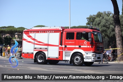 Man TGM 15.250 II serie
Vigili del Fuoco
Comando provinciale di Roma
Allestimento BAI
VF 30015
Parole chiave: Man TGM_15.250_IIserie VF30015 festa_della_repubblica_2022