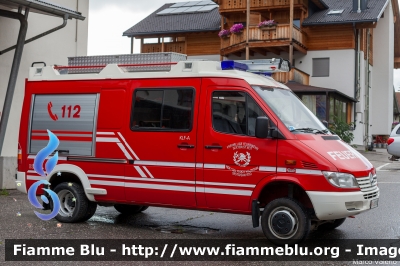 Mercedes-Benz Sprinter 4x4 II serie
Vigili del Fuoco
Unione Distrettuale Alta Pusteria
Corpo Volontario di Sesto (BZ)
Bezirksverband Oberpustertal
Freiwillige Fuerwehr Sexten
Allestito Kofler
VF 123 BZ
Parole chiave: Mercedes-Benz Sprinter_4x4_IIserie VF123BZ