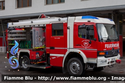 Mercedes-Benz Atego 4x4 I serie
Vigili del Fuoco
Unione Distrettuale Alta Pusteria
Corpo Volontario di Sesto (BZ)
Bezirksverband Oberpustertal
Freiwillige Fuerwehr Sexten
Allestito Rosenbauer
VF 22J BZ
Parole chiave: Mercedes-Benz Atego_4x4_Iserie VF22JBZ