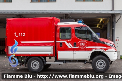 Iveco Daily 4x4 VI serie
Vigili del Fuoco
Unione Distrettuale Alta Pusteria
Corpo Volontario di Sesto (BZ)
Bezirksverband Oberpustertal
Freiwillige Fuerwehr Sexten
Allestito Ziegler
VF FW 3CH
Parole chiave: Iveco Daily_4x4_VIserie VFFW3CH