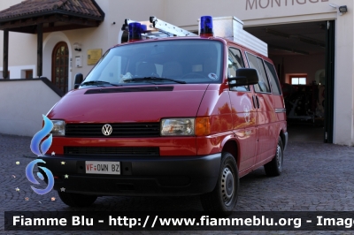 Volkswagen Transporter T4
Vigili del Fuoco
Unione Distrettuale di Bolzano
Corpo Volontario di Monticolo
Freiwillige Feuerwehr Montiggl
VF 0WN BZ
Parole chiave: Volkswagen Transporter_T4 VF0WNBZ