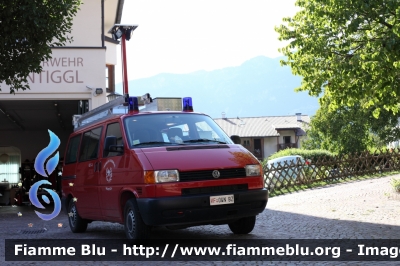 Volkswagen Transporter T4
Vigili del Fuoco
Unione Distrettuale di Bolzano
Corpo Volontario di Monticolo
Freiwillige Feuerwehr Montiggl
VF 0WN BZ
Parole chiave: Volkswagen Transporter_T4 VF0WNBZ