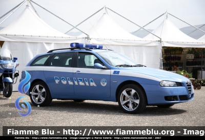 Alfa Romeo 156 Sportwagon Q4 II serie
Polizia di Stato
Polizia Stradale
POLIZIA F4080
Parole chiave: Alfa-Romeo 156_Sportwagon_Q4_IISerie PoliziaF4080