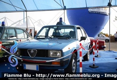 Alfa Romeo Alfetta IV serie
Polizia di Stato
Polizia Stradale
Parole chiave: Alfa-Romeo Alfetta_IVserie Polizia