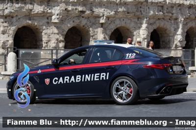 Alfa-Romeo Nuova Giulia Quadrifoglio
Carabinieri
Nucleo Operativo e RadioMobile di Roma
CC DK 554
Parole chiave: Alfa-Romeo Nuova_Giulia_Quadrifoglio CCDK554 Festa_della_repubblica_2018