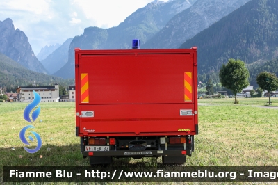 Mercedes-Benz 1124
Vigili del Fuoco
Unione Distrettuale Alta Pusteria
Bezirksverband Oberpustertal
Veicolo Ospitato dal Corpo Volontario di Dobbiaco
Allestito Schmitz
VF 0EK BZ
Parole chiave: Mercedes-Benz 1124 VF0EKBZ