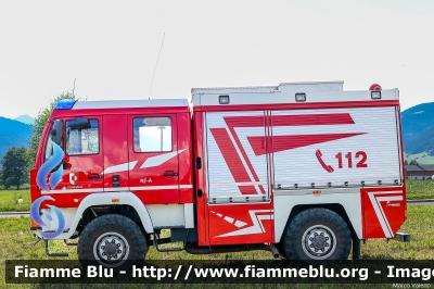 Man LE 10.220 4x4
Vigili del Fuoco
Unione Distrettuale Alta Pusteria
Corpo Volontario di Dobbiaco (BZ)
Bezirksverband Oberpustertal
Freiwillige Fuerwehr Toblach
Allestito Brandschutz
VF 19X BZ
Parole chiave: Man LE_10.220_4x4 VF19XBZ