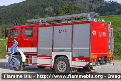 Merceds-Benz 1227
Vigili del Fuoco
Unione Distrettuale Alta Pusteria
Corpo Volontario di Valdaora di Sopra (BZ)
Bezirksverband Oberpustertal
Freiwillige Fuerwehr Oberolang
Allestito Rosenbauer
VF 09H BZ
Parole chiave: Merceds-Benz 1227 VF09HBZ