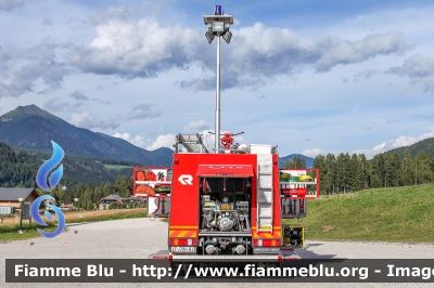 Merceds-Benz 1227
Vigili del Fuoco
Unione Distrettuale Alta Pusteria
Corpo Volontario di Valdaora di Sopra (BZ)
Bezirksverband Oberpustertal
Freiwillige Fuerwehr Oberolang
Allestito Rosenbauer
VF 09H BZ
Parole chiave: Merceds-Benz 1227 VF09HBZ