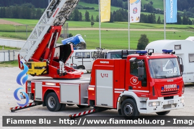 Iveco EuroCargo 150E28 II serie
Vigili del Fuoco
Unione Distrettuale Alta Pusteria
Bezirksverband Oberpustertal
Veicolo Ospitato dal Corpo Volontario di Valdaora di Sopra (BZ)
Allestita Magirus
VF 176 BZ
Parole chiave: Iveco EuroCargo_150E28_IIserie