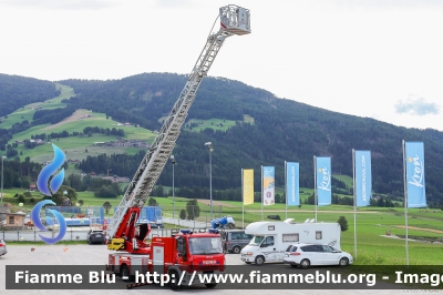 Iveco EuroCargo 150E28 II serie
Vigili del Fuoco
Unione Distrettuale Alta Pusteria
Bezirksverband Oberpustertal
Veicolo Ospitato dal Corpo Volontario di Valdaora di Sopra (BZ)
Allestita Magirus
VF 176 BZ
Parole chiave: Iveco EuroCargo_150E28_IIserie