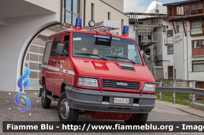 Iveco Daily 4x4 II serie
Vigili del Fuoco
Unione Distrettuale Valle Isarco
Corpo Volontario di Maranza (BZ)
Freiwillige Feuerwehr Meransen
Allestimento Rosenbauer
VF 0JZ BZ
Parole chiave: Iveco Daily_4x4_IIserie VF0JZBZ