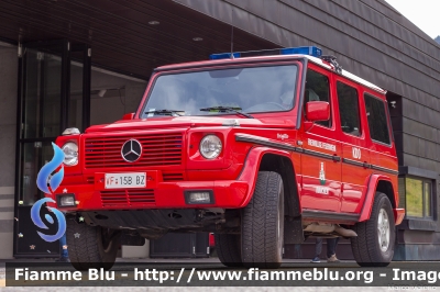 Mercedes-Benz Classe G 300
Vigili del Fuoco
Unione Distrettuale Alta Pusteria
Corpo Volontario di San Candido (BZ)
Bezirksverband Oberpustertal
Freiwillige Fuerwehr Innichen
VF 15B BZ
Parole chiave: Mercedes-Benz Classe_G300 VF15BBZ