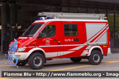 Achleitner Mantra 4x4 I serie
Vigili del Fuoco
Unione Distrettuale Alta Pusteria
Corpo Volontario di San Candido (BZ)
Bezirksverband Oberpustertal
Freiwillige Fuerwehr Innichen
Allestito Ziegler
VF 18E BZ
Parole chiave: Achleitner Mantra_4x4_Iserie VF18EBZ