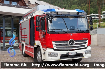 Mercedes-Benz Atego IV serie
Vigili del Fuoco
Unione Distrettuale Valle Isarco
Corpo Volontario di Millan (BZ)
Freiwillige Feuerwehr Milland
Allestimento Rosenbauer
VF 27Z BZ
Parole chiave: Mercedes-Benz Atego_IVserie VF27ZBZ