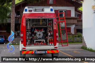 Achleitner Mantra 4x4 II serie
Vigili del Fuoco
Unione Distrettuale Alta Pusteria
Corpo Volontario di Moso-Sesto (BZ)
Bezirksverband Oberpustertal
Freiwillige Fuerwehr Moos-Sexten
Allestio Brandshutz
VF FW 2ZX
Parole chiave: Achleitner Mantra_4x4_IIserie VFFW2ZX