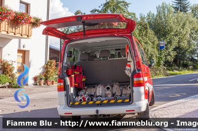 Volkswagen Transporter T5
Vigili del Fuoco
Unione Distrettuale Valle Isarco
Corpo Volontario di Fiumes (BZ)
Freiwillige Feuerwehr Viumes
Allestimento Ziegler
VF FW 30Z
Parole chiave: Volkswagen Transporter_T5 VFFW30Z