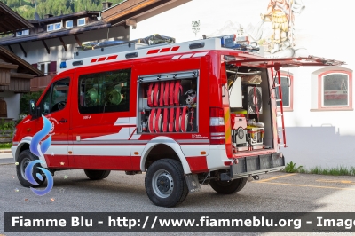 Achleitner Mantra 4x4 II serie
Vigili del Fuoco
Unione Distrettuale Alta Pusteria
Corpo Volontario di Moso-Sesto (BZ)
Bezirksverband Oberpustertal
Freiwillige Fuerwehr Moos-Sexten
Allestio Kofler
VF FW 37B
Parole chiave: Achleitner Mantra_4x4_IIserie VFFW37B