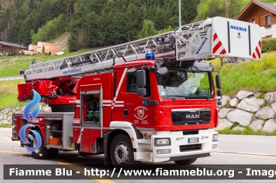 Man TGM 15.340
Vigili del Fuoco
Unione Distrettuale Alta Pusteria
Bezirksverband Oberpustertal
Veicolo Ospitato dal Corpo Volontario di San Candido (BZ)
Allestito Magirus Lohr
VF FW 38K
Parole chiave: Man TGM_15.340 VFFW38K