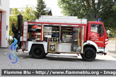 Mercedes-Benz 1227
Vigili del Fuoco
Unione Distrettuale di Alta Val Puteria
Corpo Volontario di Monguelfo
Freiwillige Feuerwehr Welsberg
Polisoccorso Incidenti Stradali allestimento Rosenbauer
VF 0LS BZ
Parole chiave: Mercedes-Benz 1227 VF0LSBZ