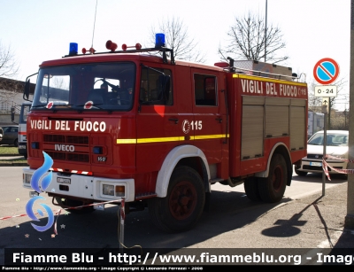 Iveco OM 160
Vigili del Fuoco
Comando Provinciale di Pavia
Distaccamento Volontario di Mortara (PV)
AutoPompaSerbatoio allestimento Baribbi
VF 12004
Parole chiave: Iveco OM 160 VF12004