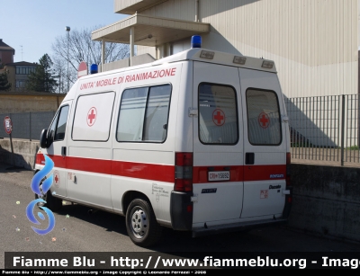 Fiat Ducato II serie
Croce Rossa Italiana
Comitato Locale di Mortara PV
CRI 15692

Parole chiave: Lombardia (PV) Croce_Rossa_Italiana Mortara Fiat Ducato_IIserie CRI15692 ambulanza