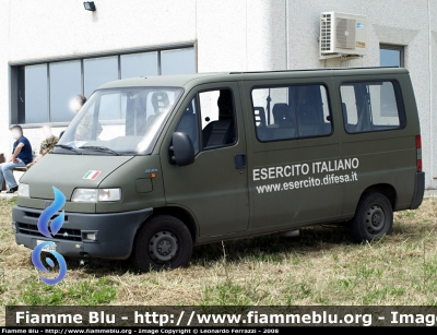 Fiat Ducato II serie
Esercito Italiano
EI BG 303

Parole chiave: Pratica_di_Mare giornata_azzurra_2008 Fiat Ducato_IIserie Esercito_Italiano EIBG303