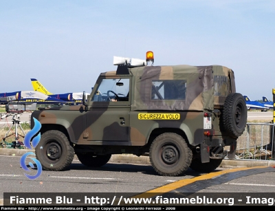 Land Rover Defender 90
Aeronautica Militare Italiana
 Sicurezza volo
AM AI 214

Parole chiave: Aeronautica_Militare Pratica_di_Mare giornata_azzurra_2008 Land_Rover Defender_90 soft_top telone AMAI214 Sicurezza_Volo fuoristrada