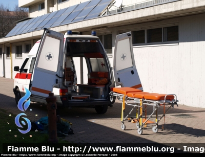 Volkswagen Transporter T4
Croce Rossa Italiana
Comitato Locale di Mortara PV
CRI 13827

Parole chiave:  Lombardia (PV) Croce_Rossa_Italiana Volkswagen Transporter_T4 CRI13827 ambulanza Mortara