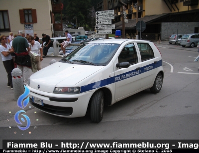 FIat Punto II serie
Polizia Municipale Pinzolo (TN)
Parole chiave: Punto_IIserie Polizia Municipale Pinzolo (TN)