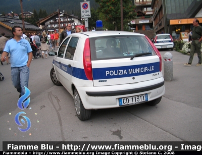 Fiat Punto II serie
Polizia Municipale di Pinzolo (Tn)
Parole chiave: Punto_IIserie Polizia Municipale Pinzolo (TN)