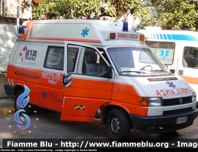 Volkswagen Transporter T4
118 Forlì Soccorso
Azienda USL di Forlì
Ambulanza "FO3810"

Parole chiave: Volkswagen_Transporter_T4_118_Forlì