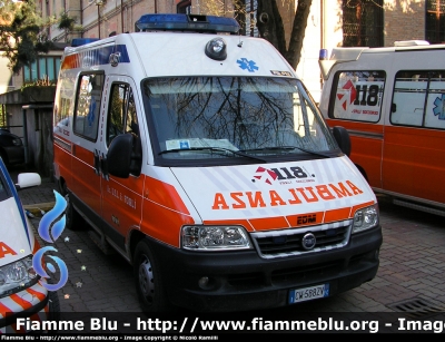 Fiat Ducato III Serie
118 Forlì Soccorso
Azienda USL di Forlì
Ambulanza "FO511"

Parole chiave: Fiat_Ducato_III_Serie_118_Forlì