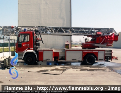 Iveco EuroFire 150E27 I serie
Vigili del Fuoco
Comando Provinciale di Ferrara
VF 20076
Parole chiave: Iveco EuroFire_150E27_Iserie VF20076