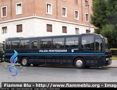 Iveco Orlandi EuroClass
Polizia Penitenziaria
Autobus da 55 Posti per il Trasporto del Personale


Parole chiave: Iveco_Orlandi_EuroClass_Penitenziaria