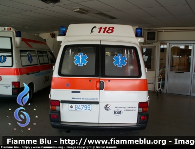 Volkswagen Transporter T4
Repubblica di San Marino
118 San Marino Soccorso
B4799
Parole chiave: Volkswagen_Transporter_T4_118_San_Marino