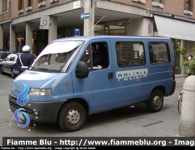 Fiat Ducato II serie
Polizia di Stato
Polizia Stradale
POLIZIA D7707
Parole chiave: Fiat Ducato_IIserie PoliziaD7707