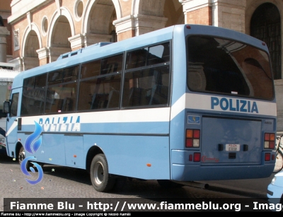 Iveco 100E18
Polizia di Stato
Polizia Stradale
POLIZIA E0058
Parole chiave: Iveco 100E18 PoliziaE0058